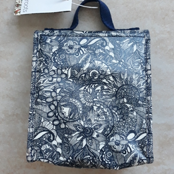 *Host Pick*Sakroots lunch bag - Picture 2 of 8